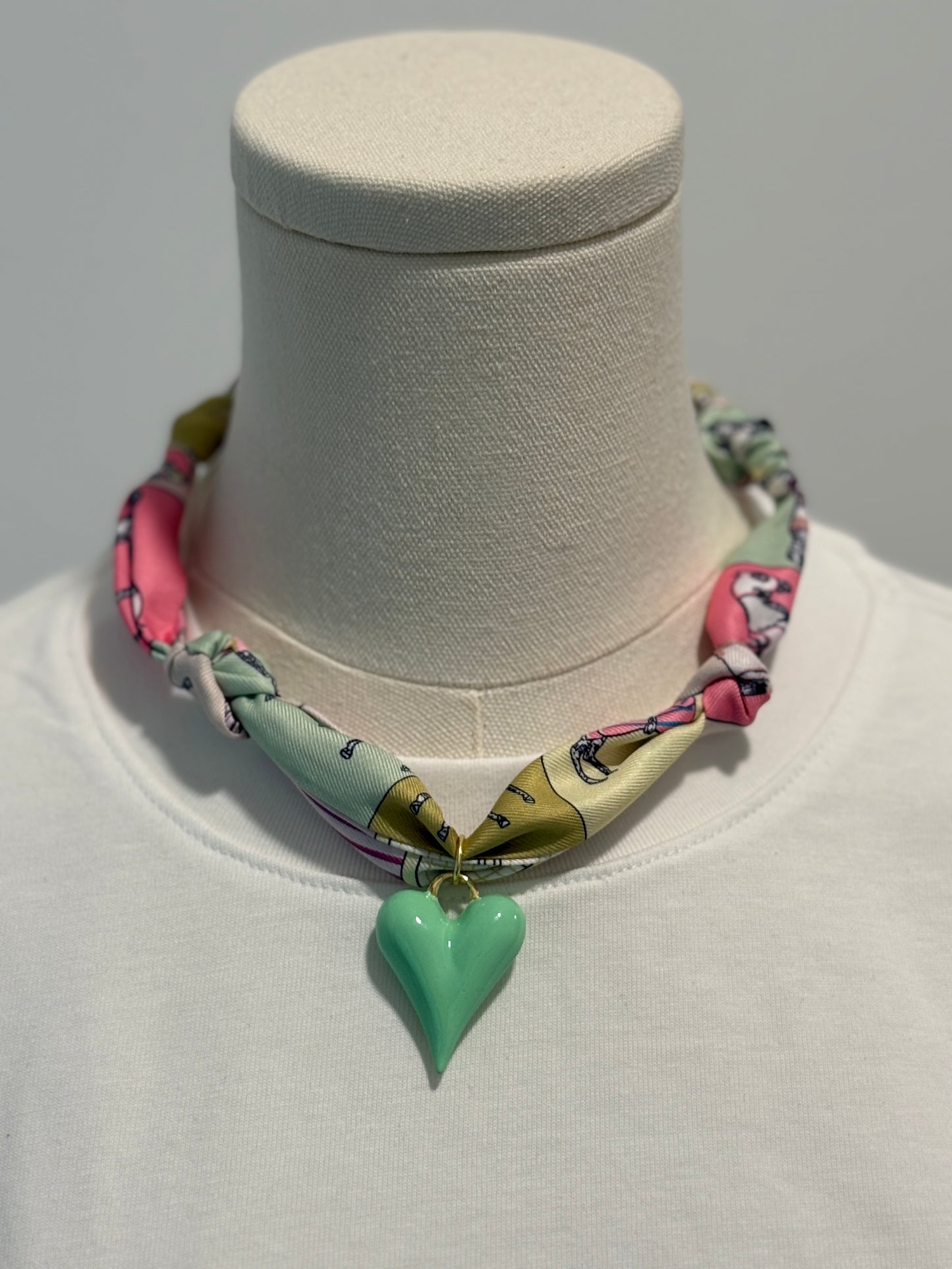 Scarf Charm Necklace - Single
Charm Pastel Sherbert + Mint