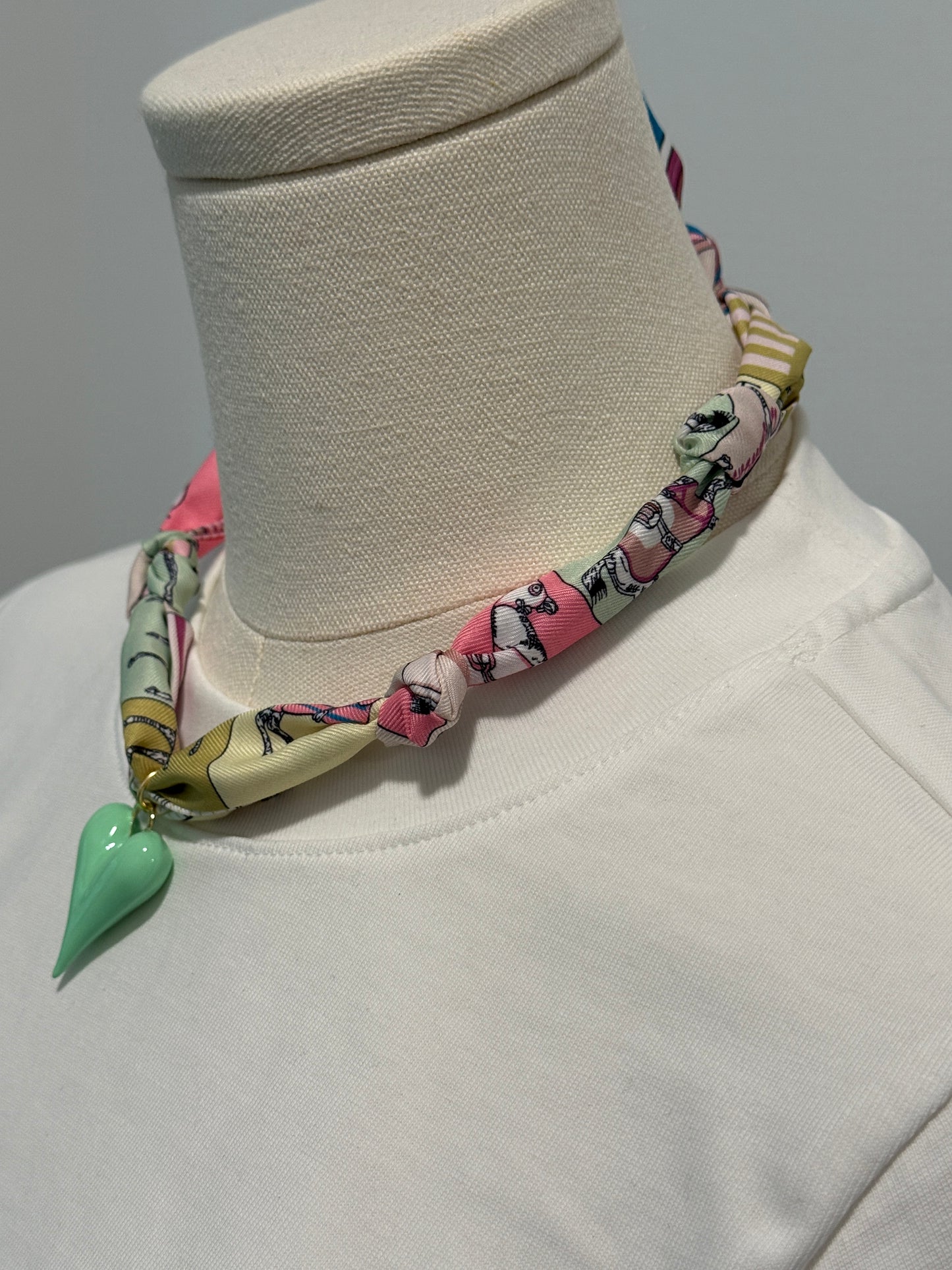 Scarf Charm Necklace - Single
Charm Pastel Sherbert + Mint
