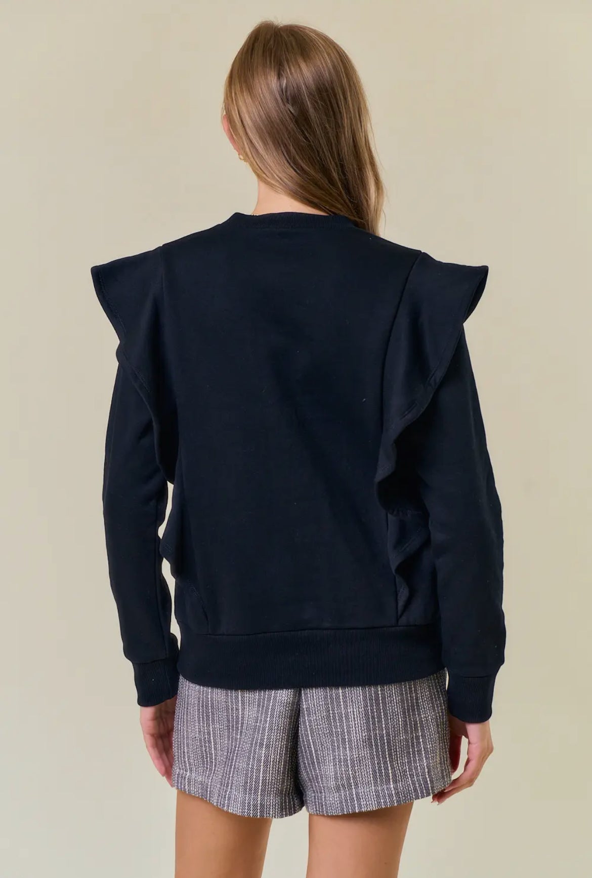 Round Neck Ruffled Long Sleeve Fleeced Sweatshirt