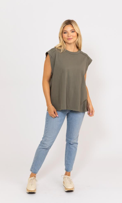 Solid Scoop Muscle Novelty Tee - Olive